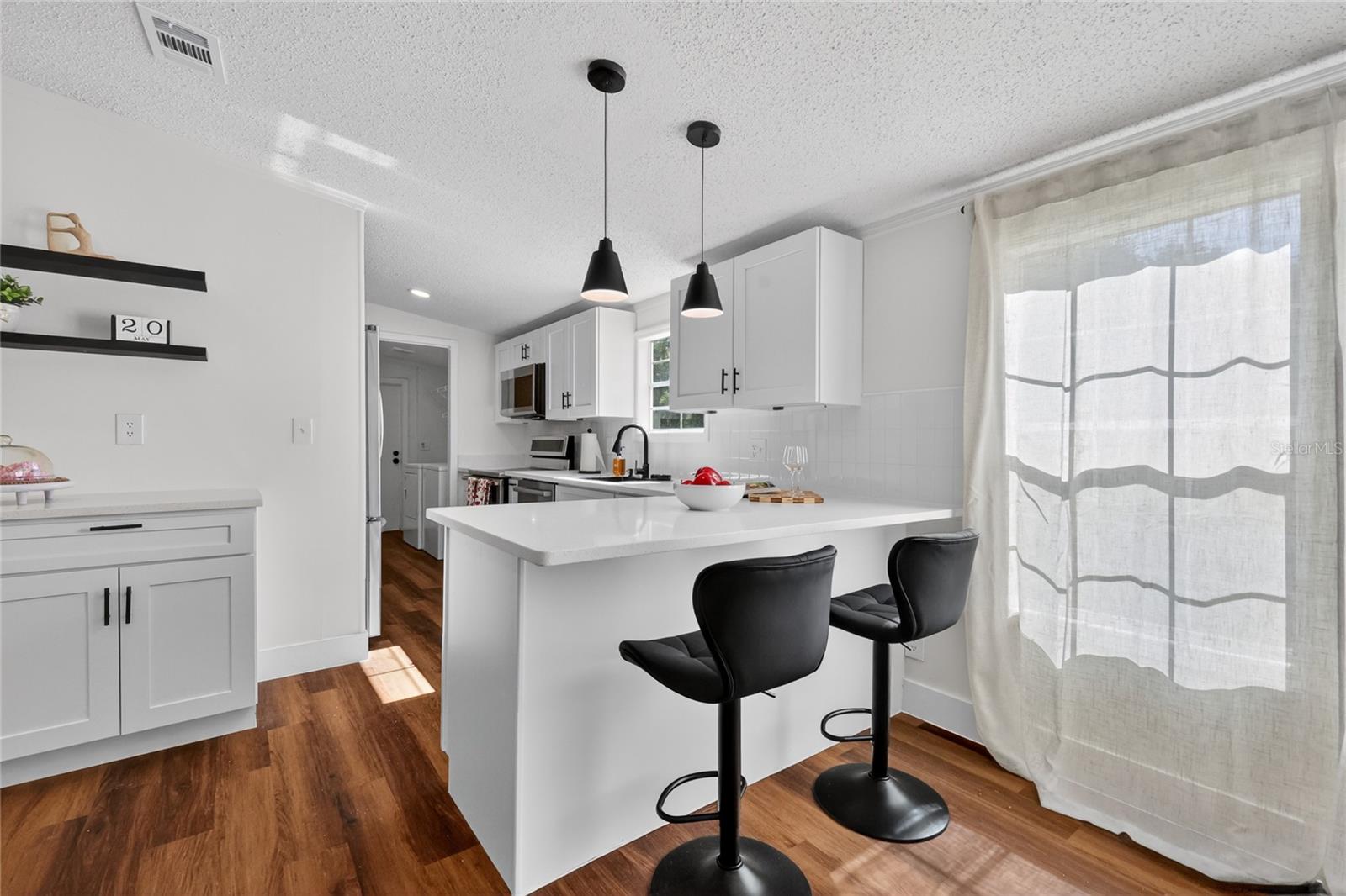 COLEMAN OAKS - Residential