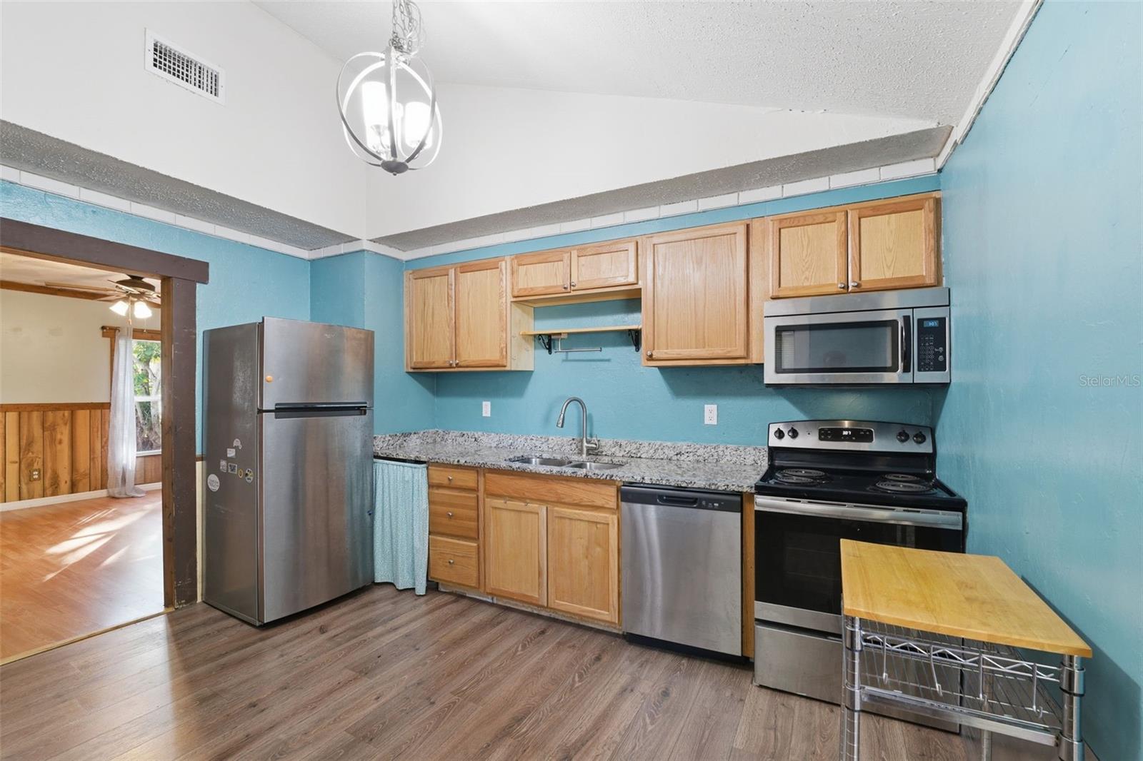 PALMETTO TERRACE - Residential