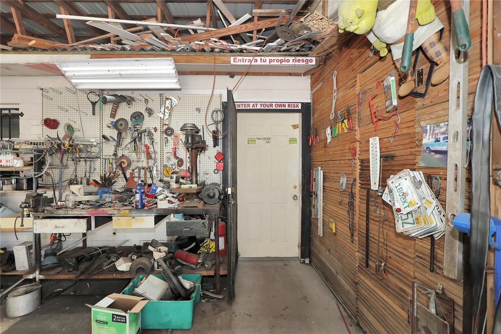 ACREAGE NON SUB - Residential Income