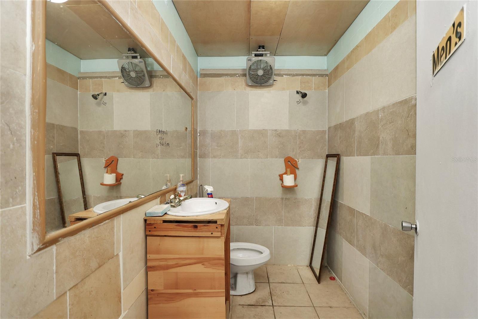 ACREAGE NON SUB - Residential Income