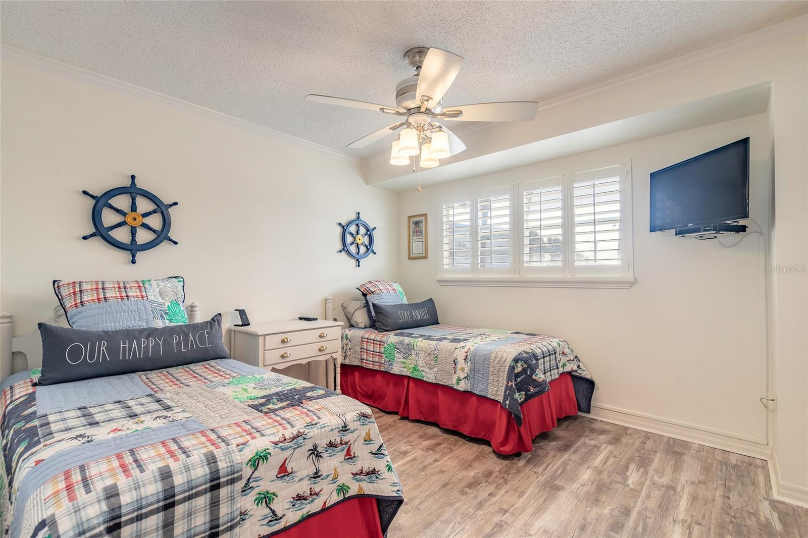 SURFSIDE CONDO - Residential