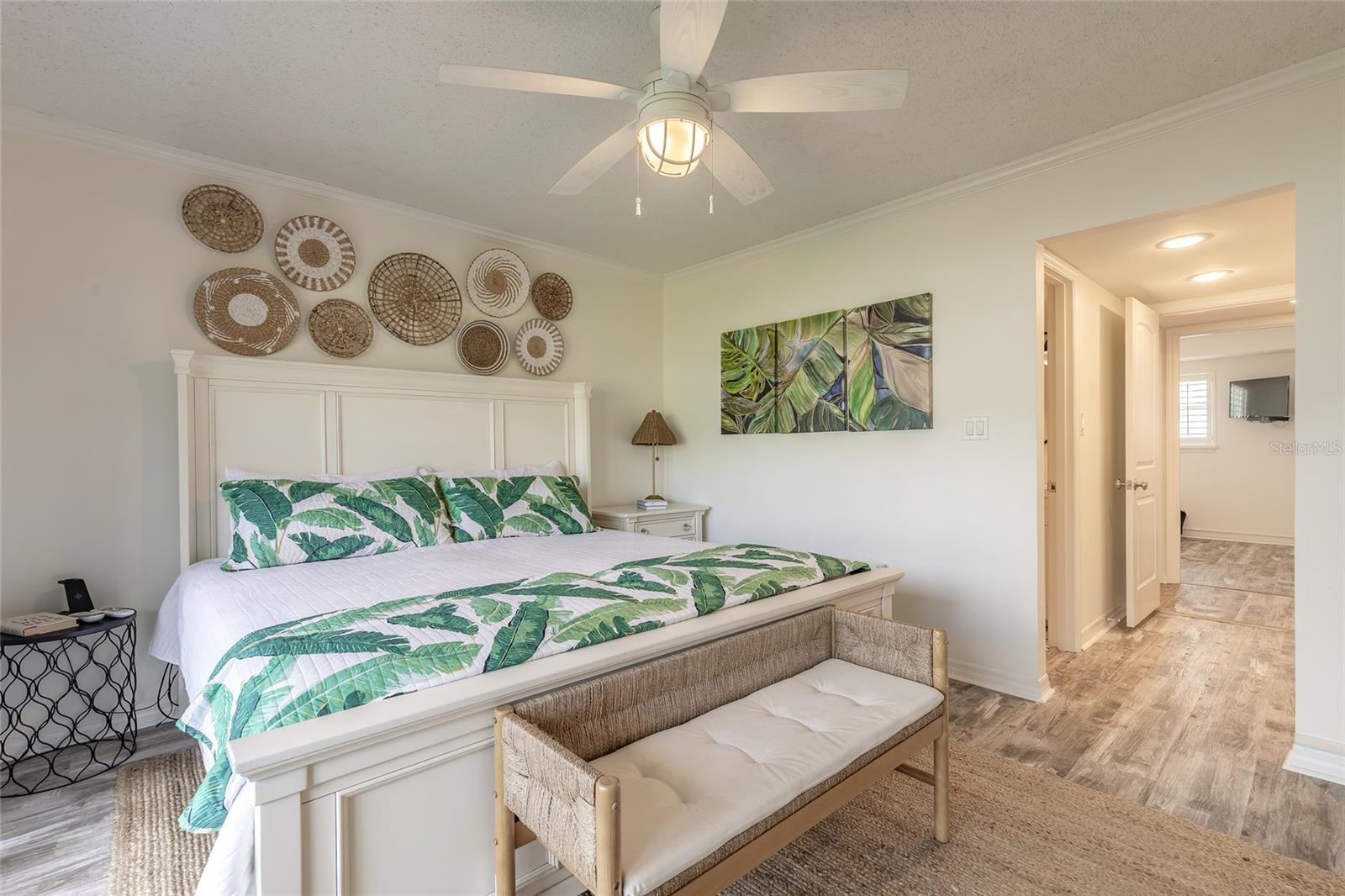 SURFSIDE CONDO - Residential