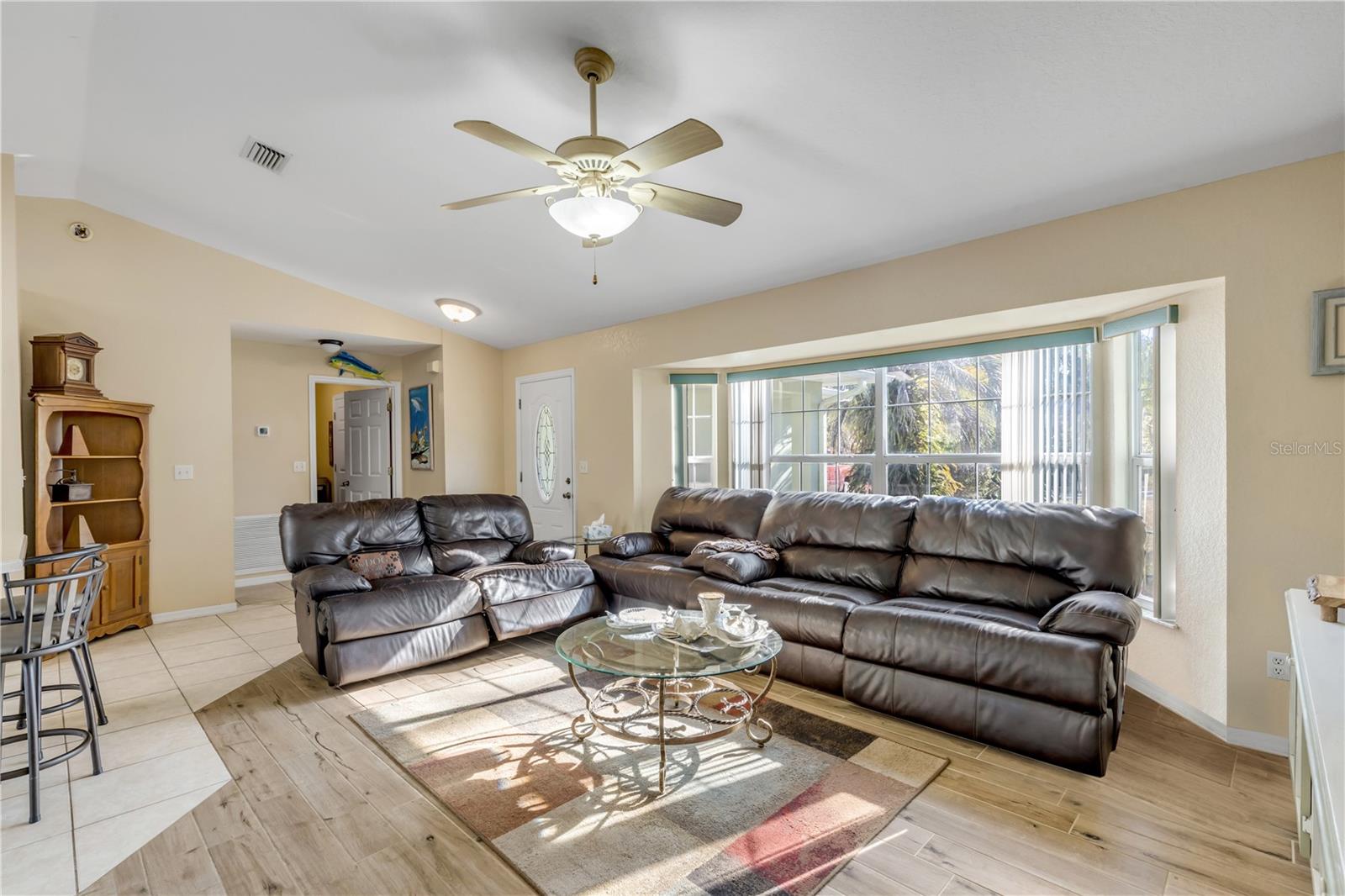 HOWE & CURRIERS ALLOTMENT 01 Y - Residential