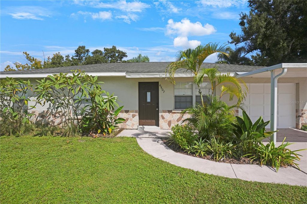 Photo of 6507 2nd Avenue NE, Bradenton, FL 34208 (MLS # A4667252)