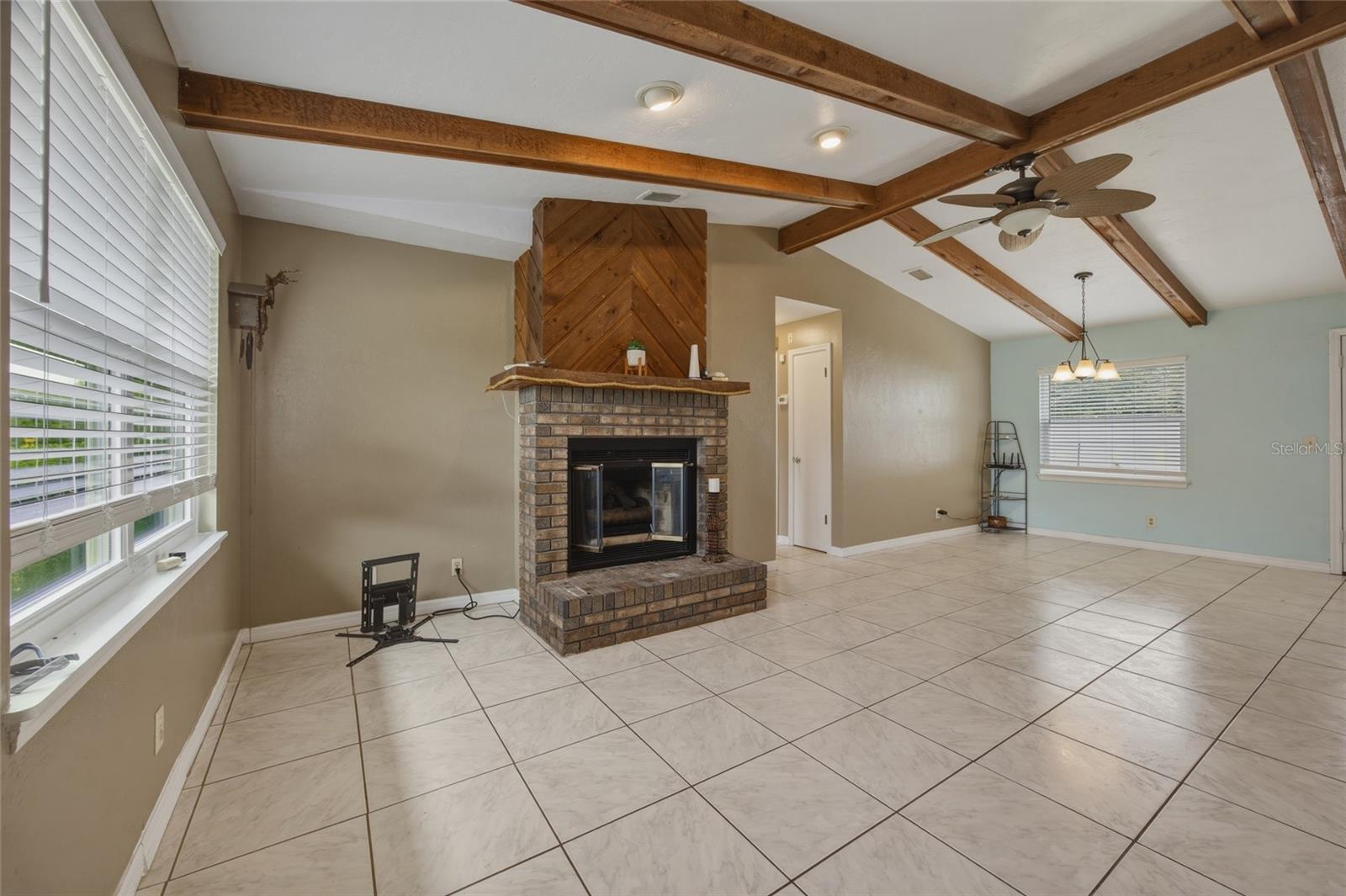 TRADEWINDS - Residential