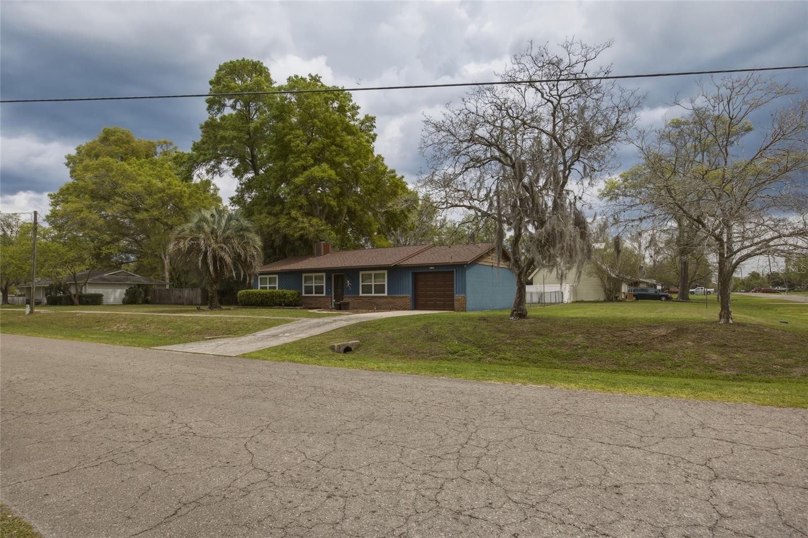 TRADEWINDS - Residential