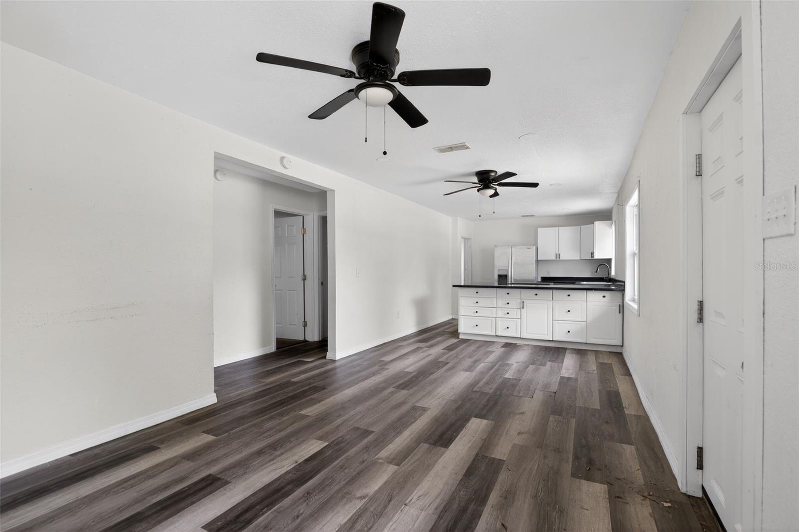 COLUMBIA CITY - Residential