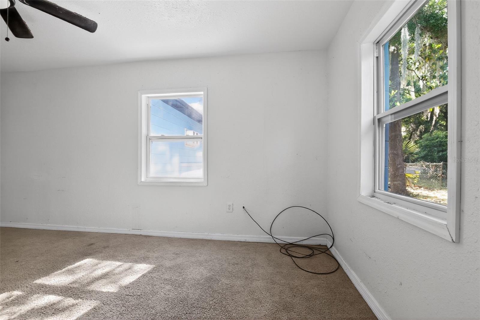 COLUMBIA CITY - Residential