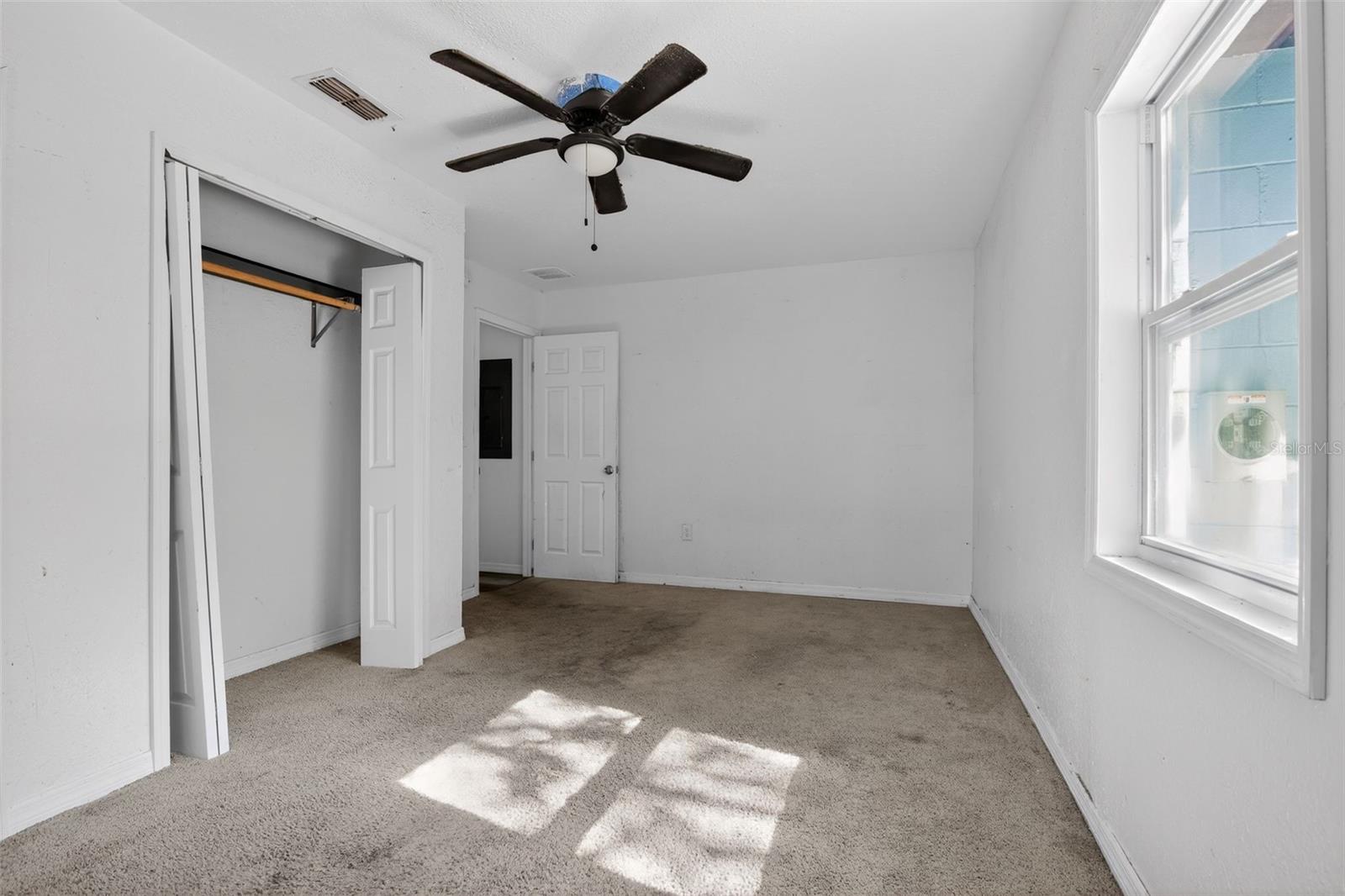 COLUMBIA CITY - Residential