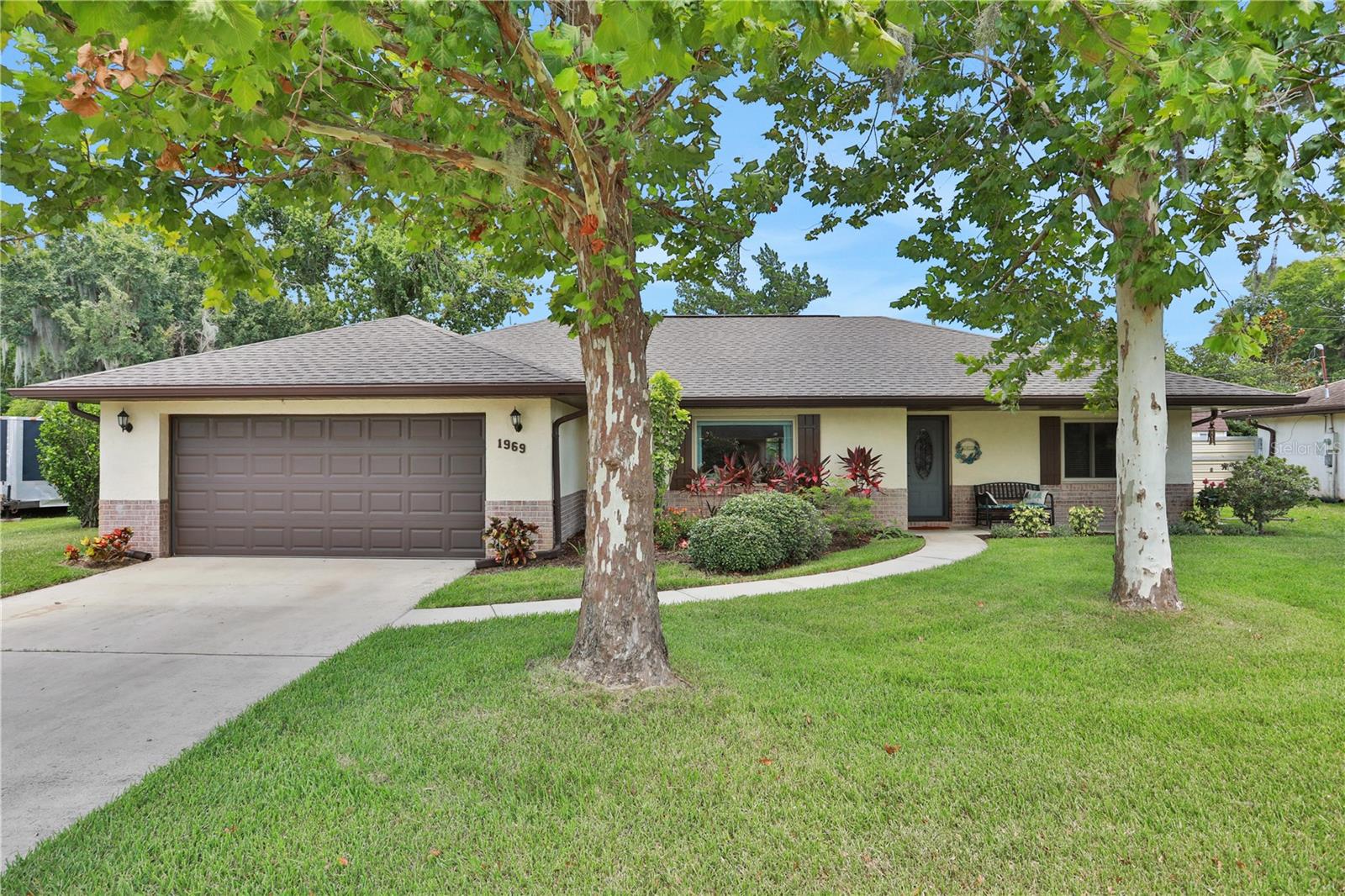 Photo 45 of 46 of 1969 MENGER CIRCLE house