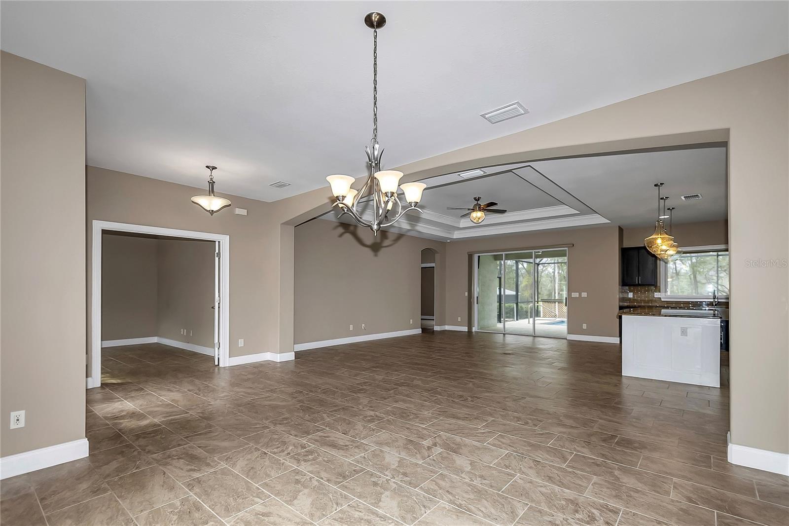 OCALA WATERWAY ESTATE - Residential