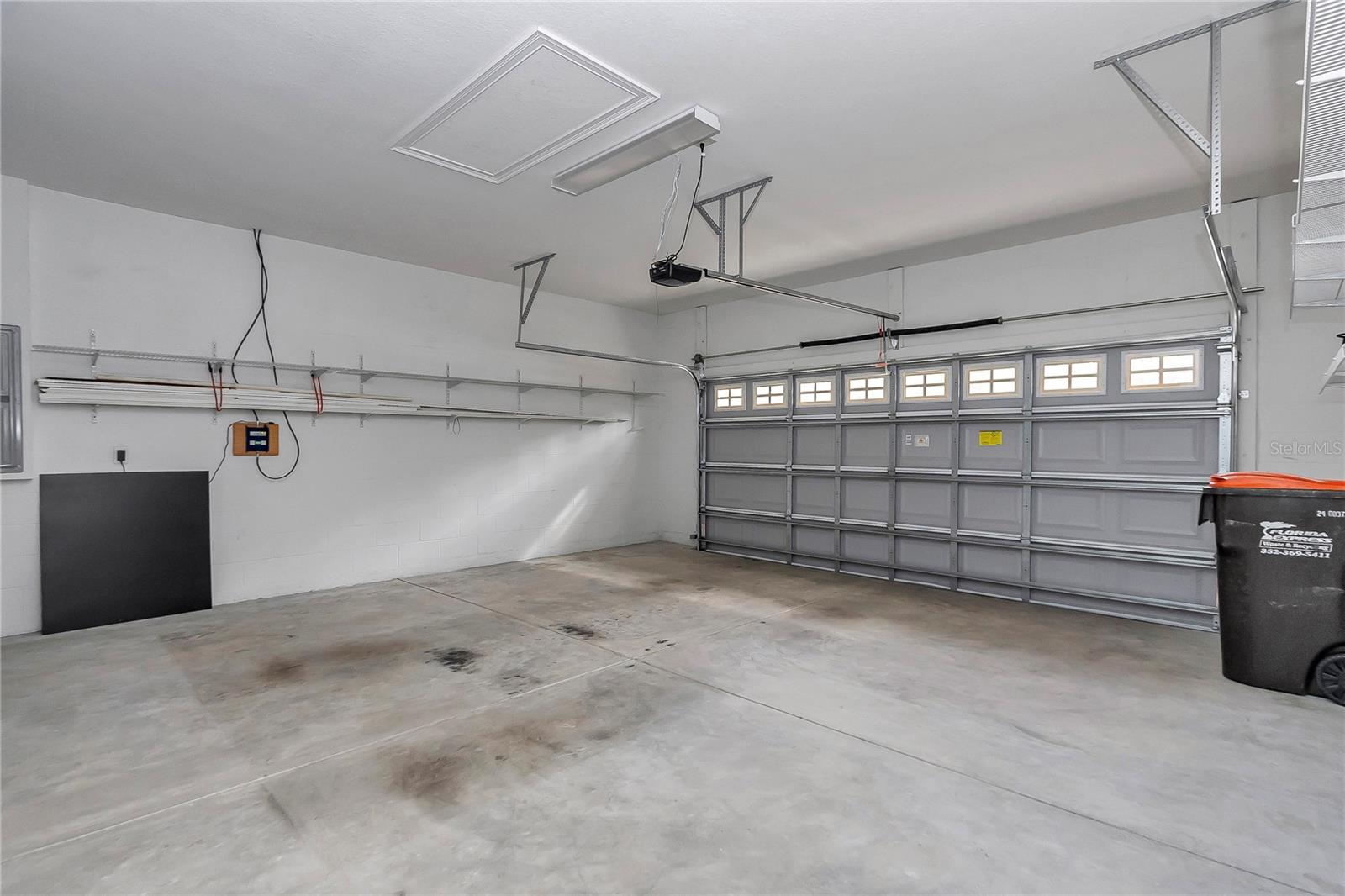 OCALA WATERWAY ESTATE - Residential