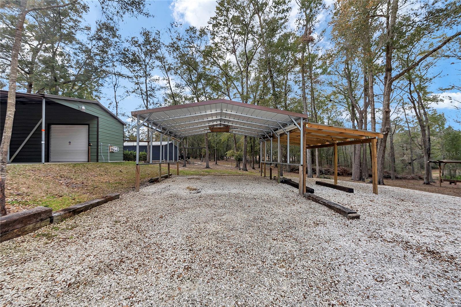 OCALA WATERWAY ESTATE - Residential