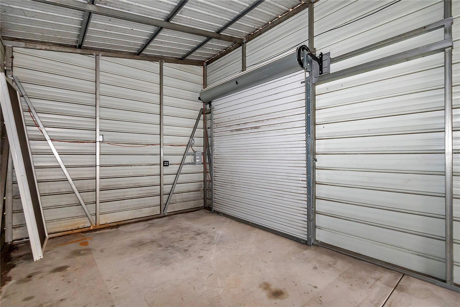 OCALA WATERWAY ESTATE - Residential