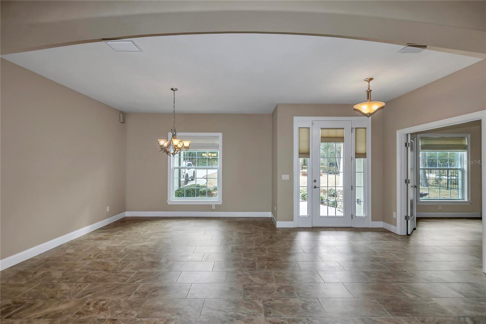 OCALA WATERWAY ESTATE - Residential