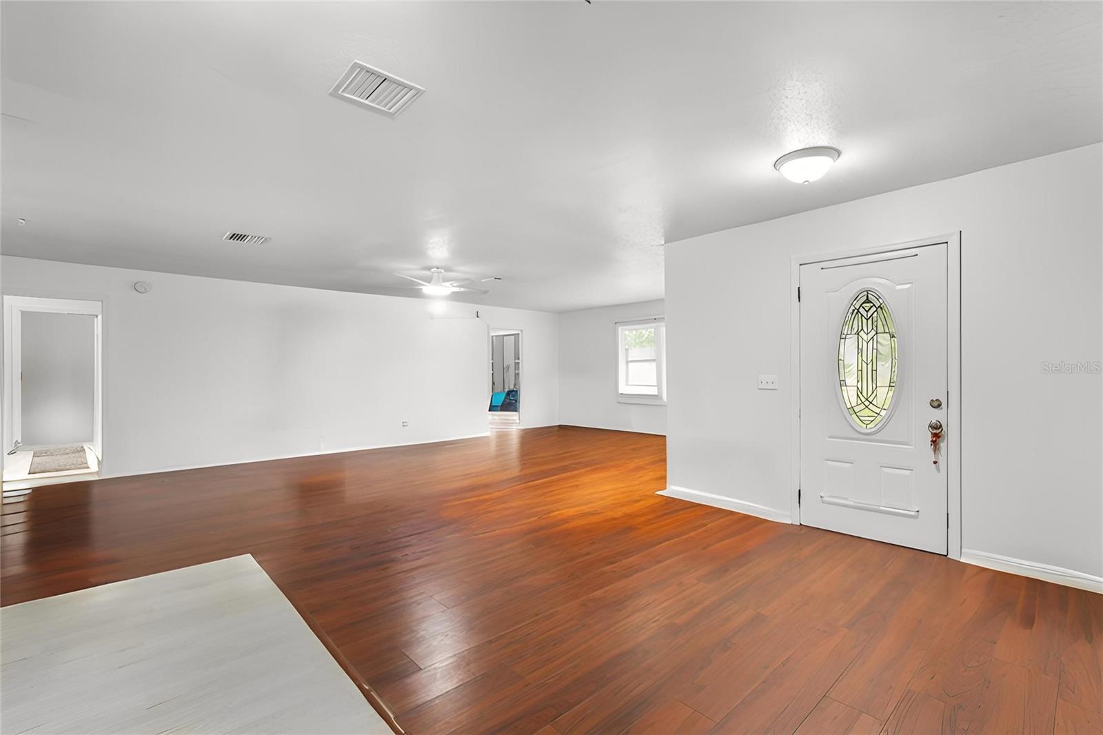 1055 N CHICKASAW TRAIL