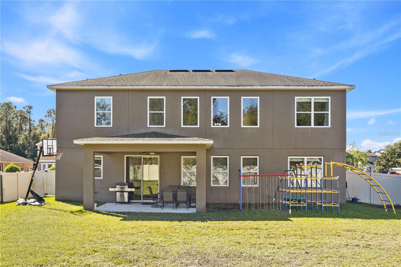 MCCORMICK WOODS - Residential