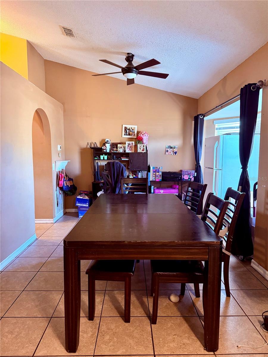 SPRING HILL - Residential