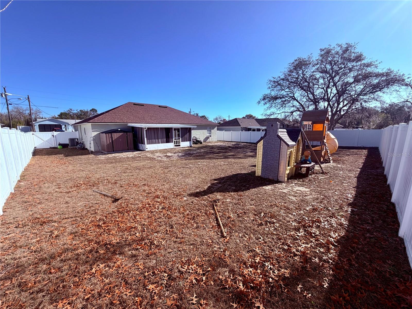 SPRING HILL - Residential