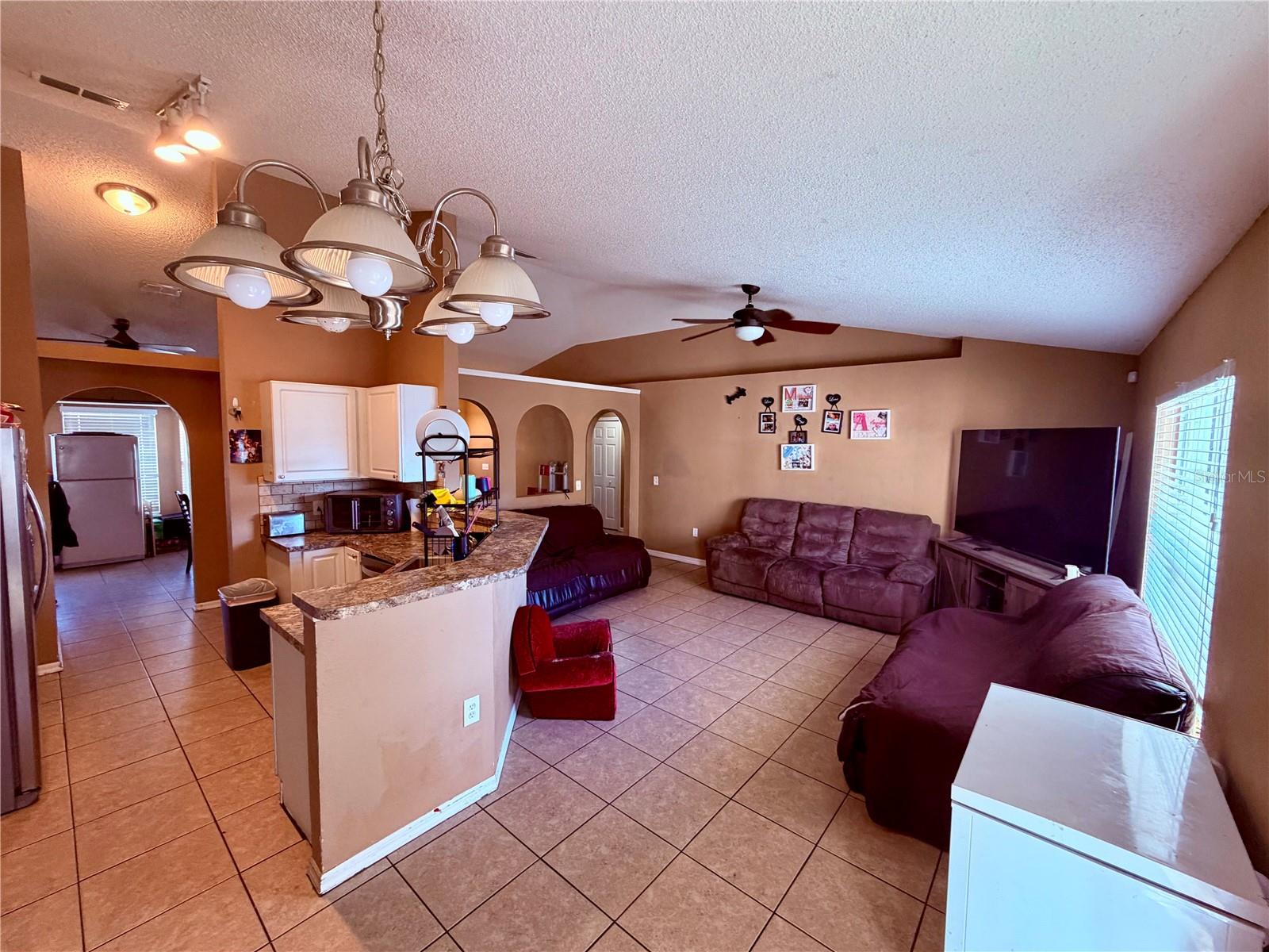 SPRING HILL - Residential