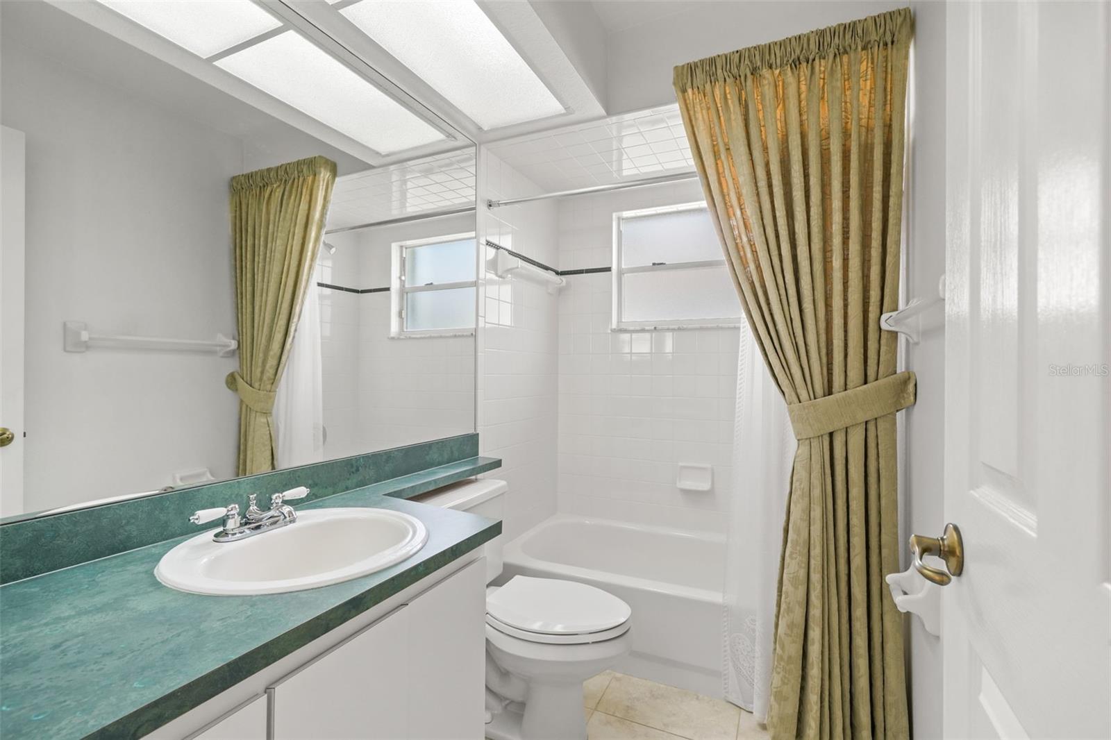 GREENS AT SEVEN HILLS PH 1 - Residential