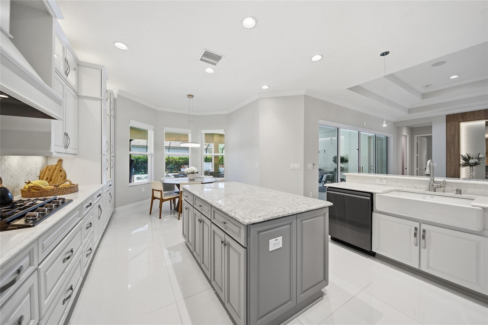 THE RIDGE AT WIREGRASS RANCH - Residential