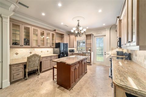 Tiny photo for 14650 NW 160th Avenue, Williston, FL 32696 (MLS # OM704862)