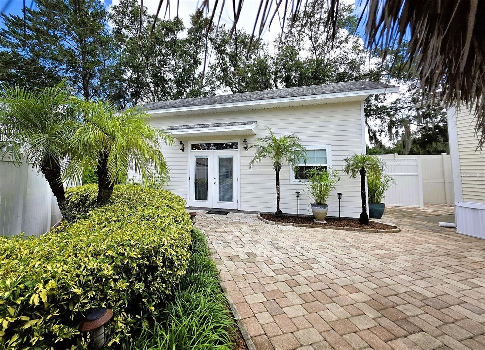 20300 LEONARD - LOT 33