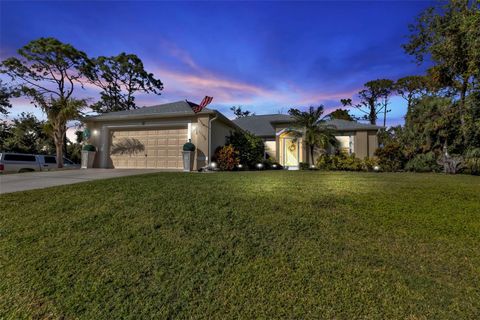 A home in PORT CHARLOTTE