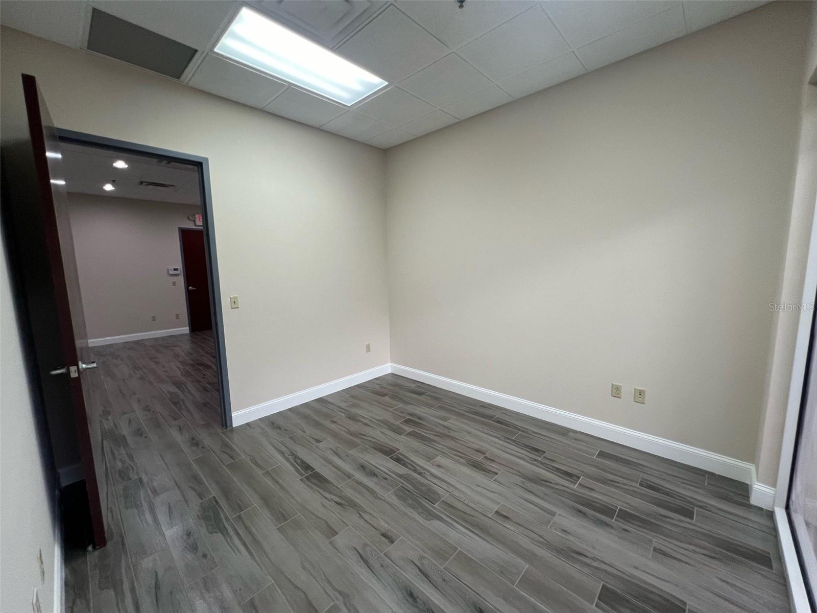 UNIVERSAL CENTER CONDO - Commercial Lease