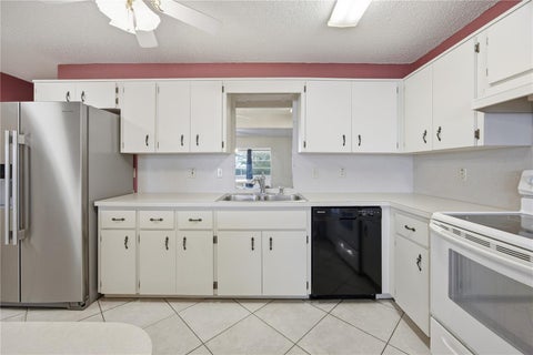 Tiny photo for 8666 SW 92nd Lane #F, Ocala, FL 34481 (MLS # OM725766)