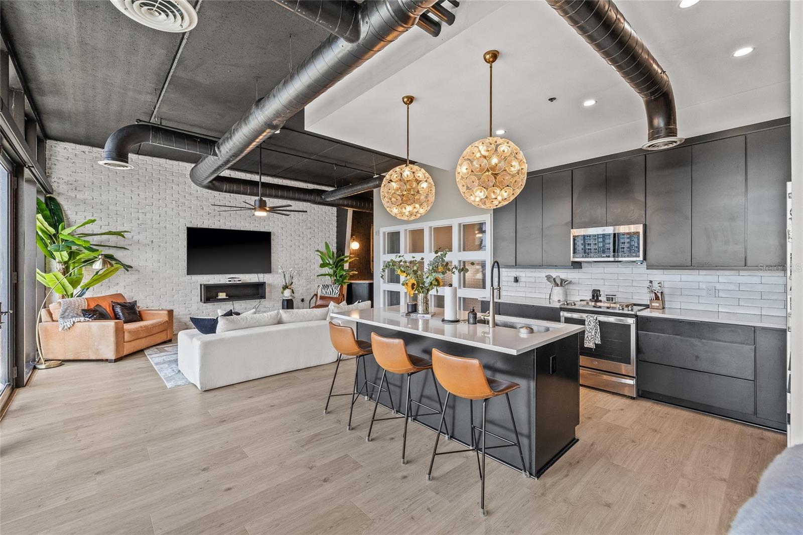MC NULTY LOFTS CONDO - Residential