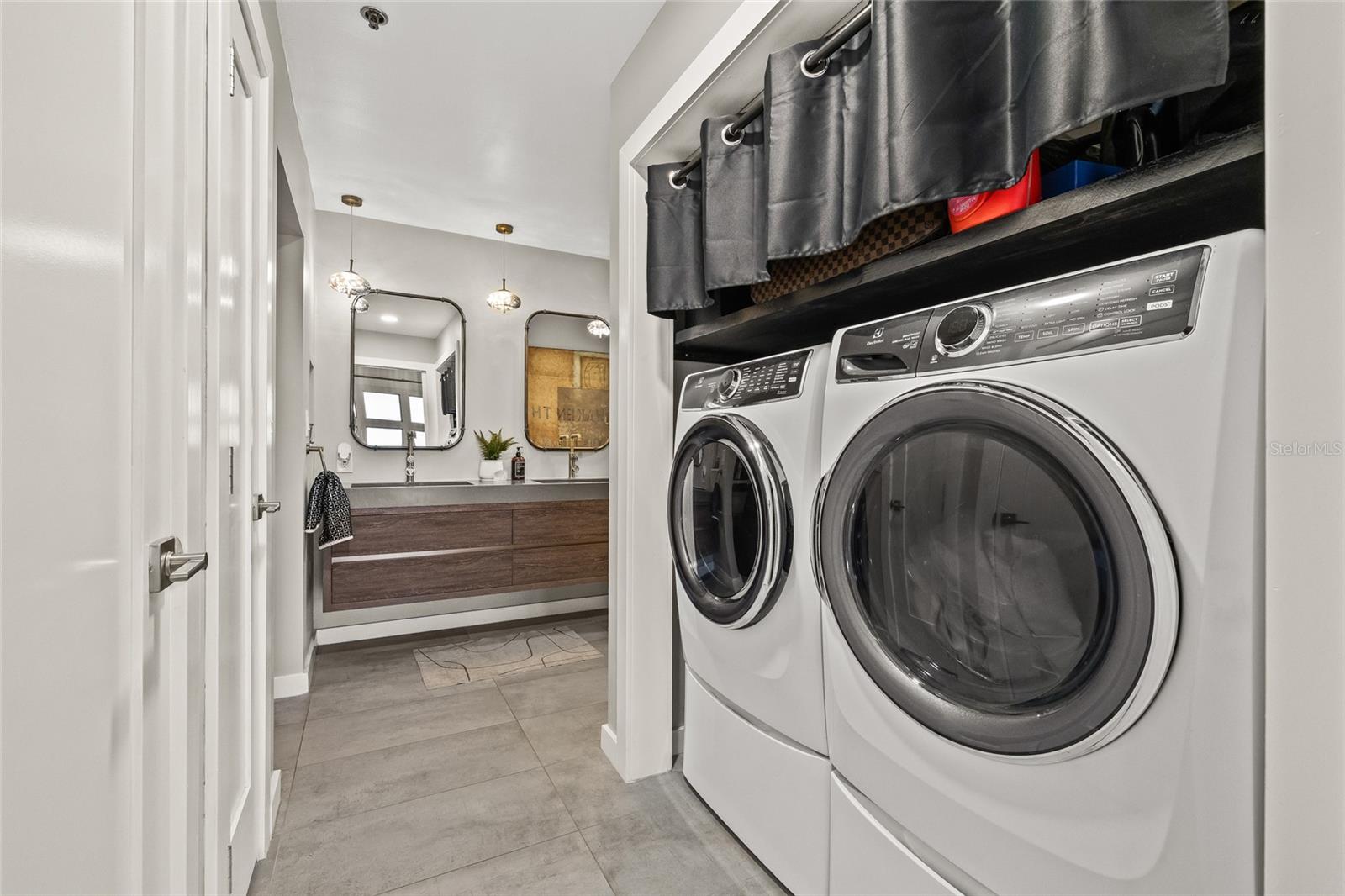 MC NULTY LOFTS CONDO - Residential