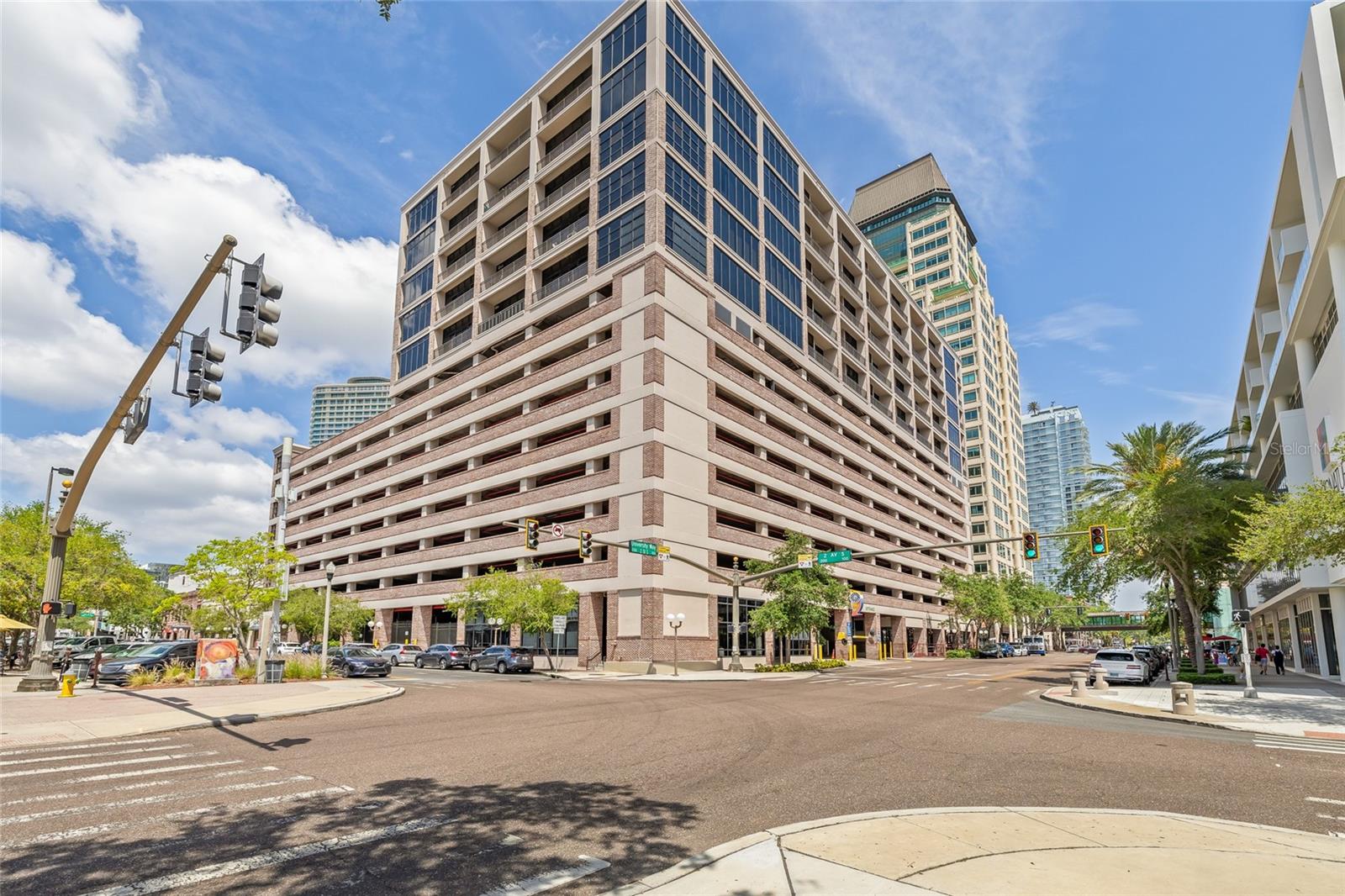 MC NULTY LOFTS CONDO - Residential