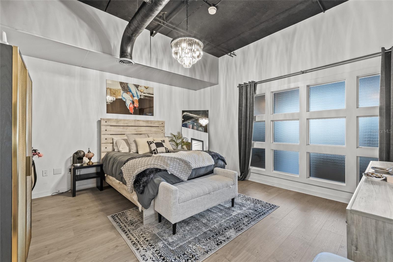 MC NULTY LOFTS CONDO - Residential