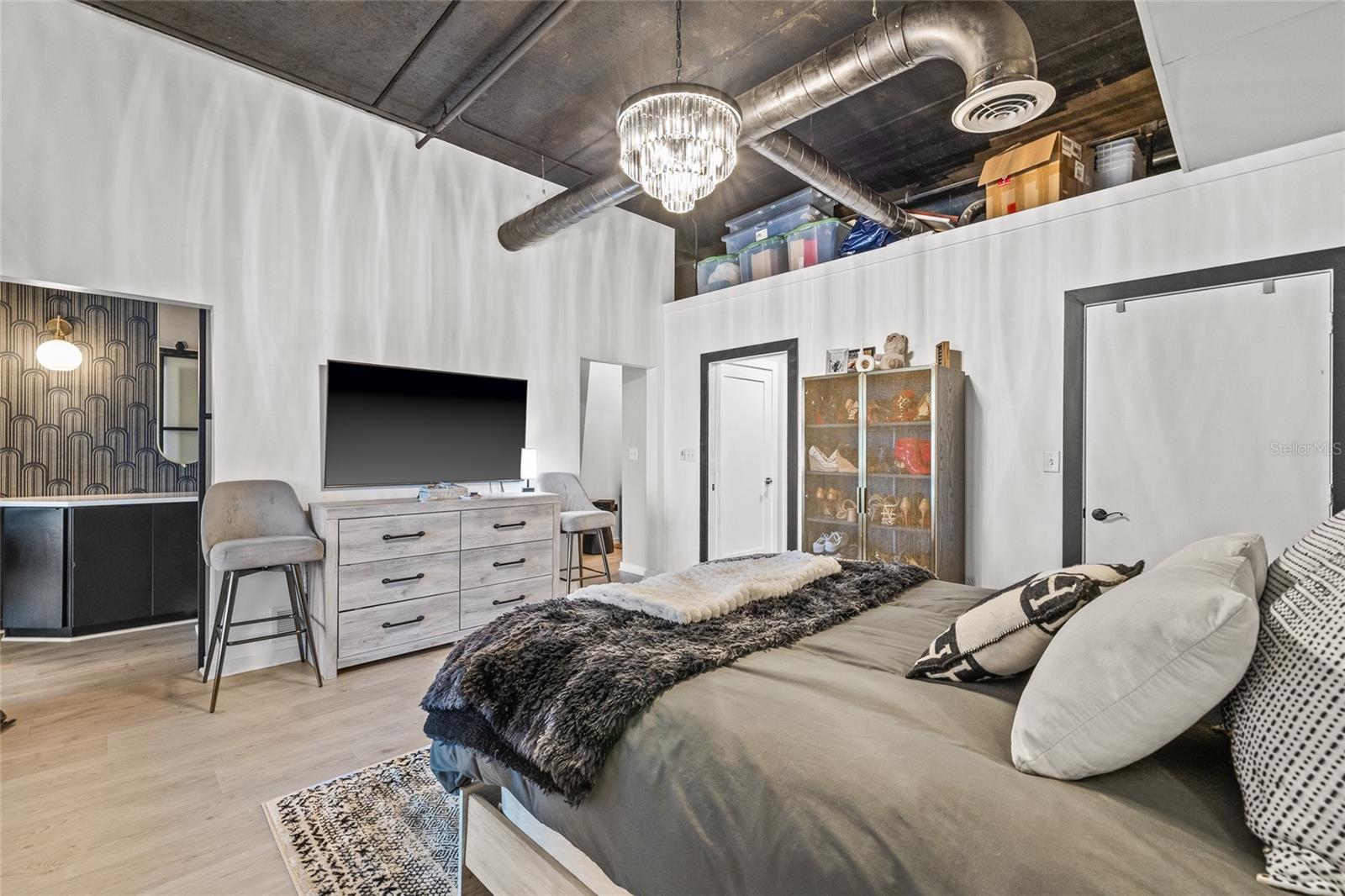 MC NULTY LOFTS CONDO - Residential