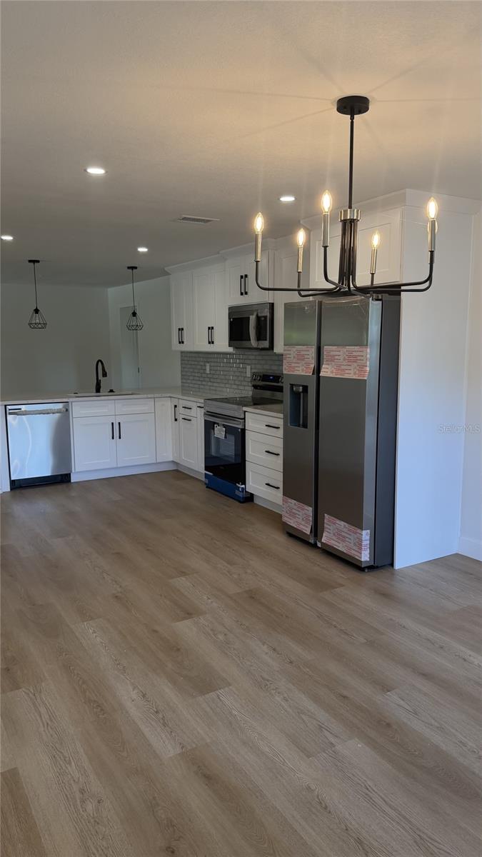Search Properties for Sale 2 1421 HEATHER DRIVE