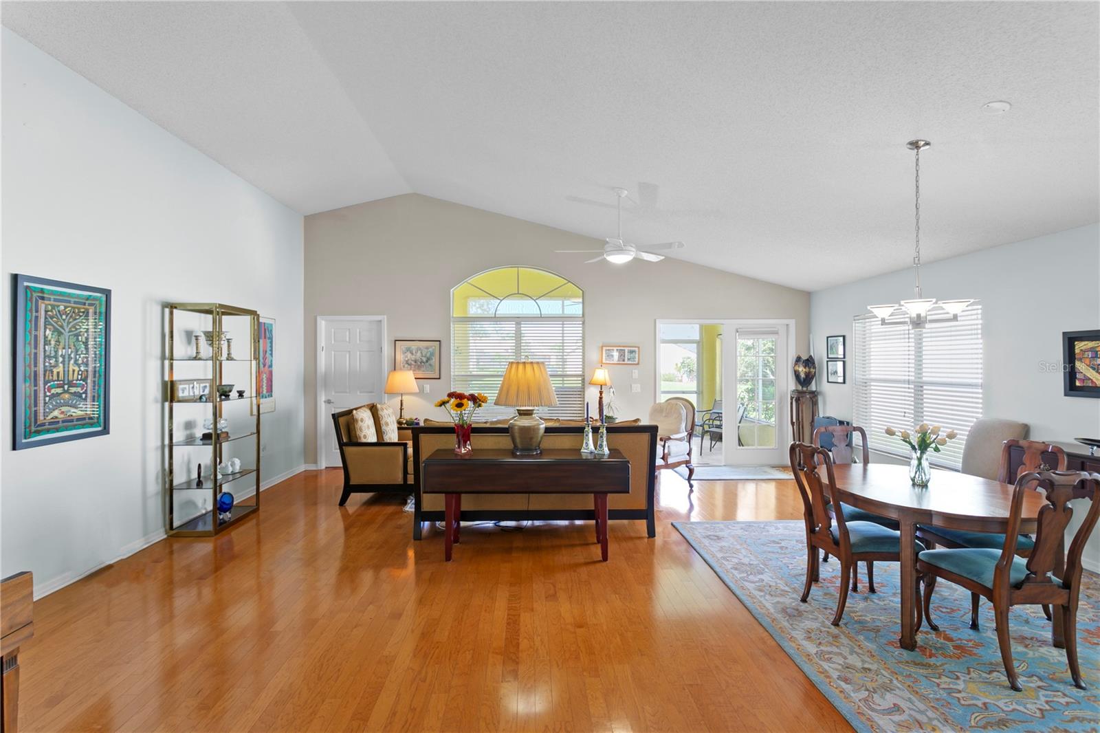 1249 WINDING WILLOW DRIVE