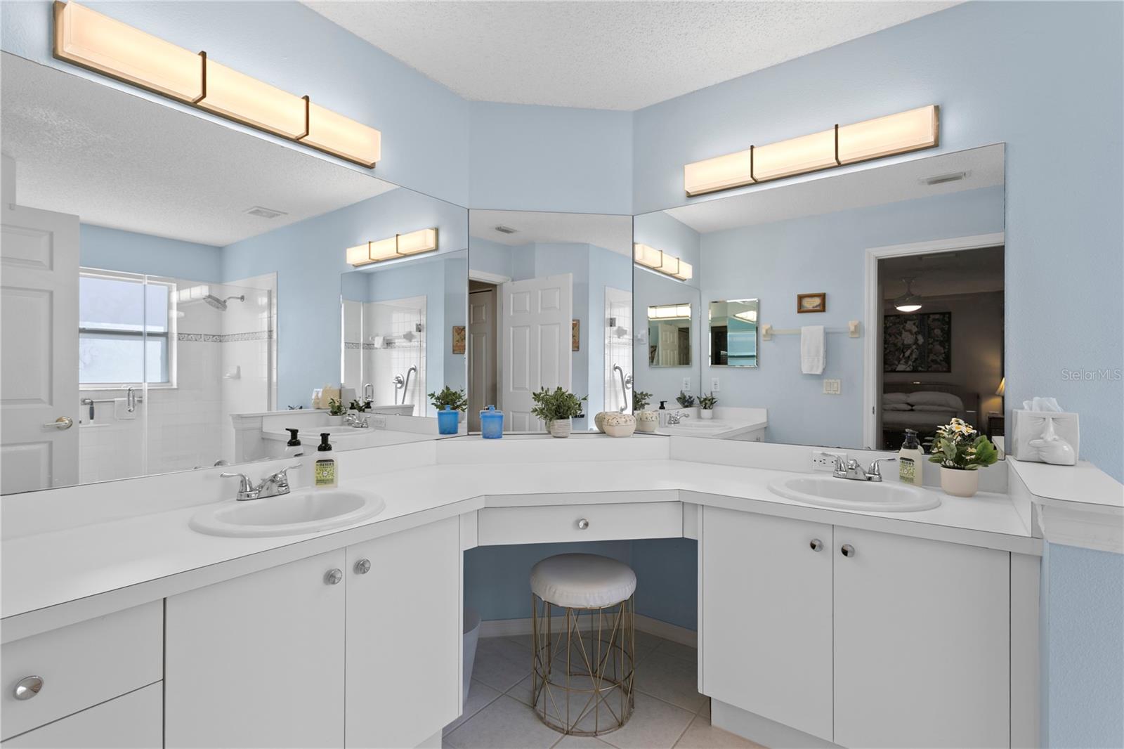 HERITAGE SPGS VILLAGE 13 - Residential