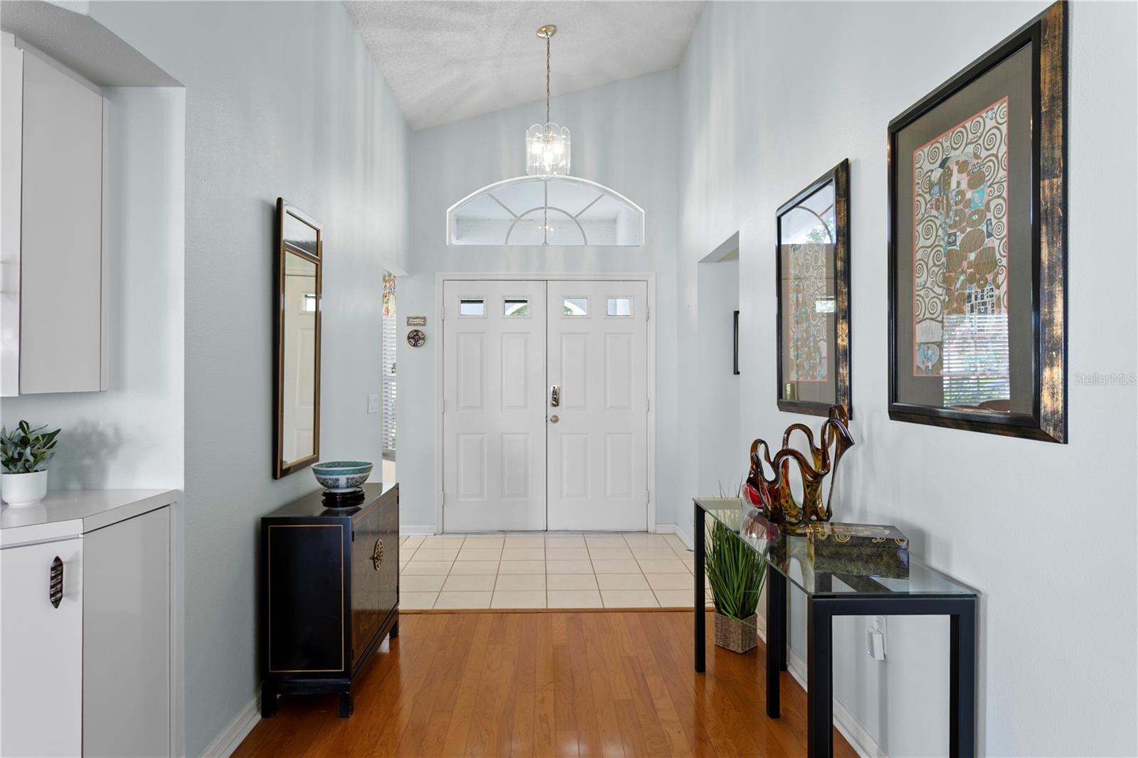 1249 WINDING WILLOW DRIVE