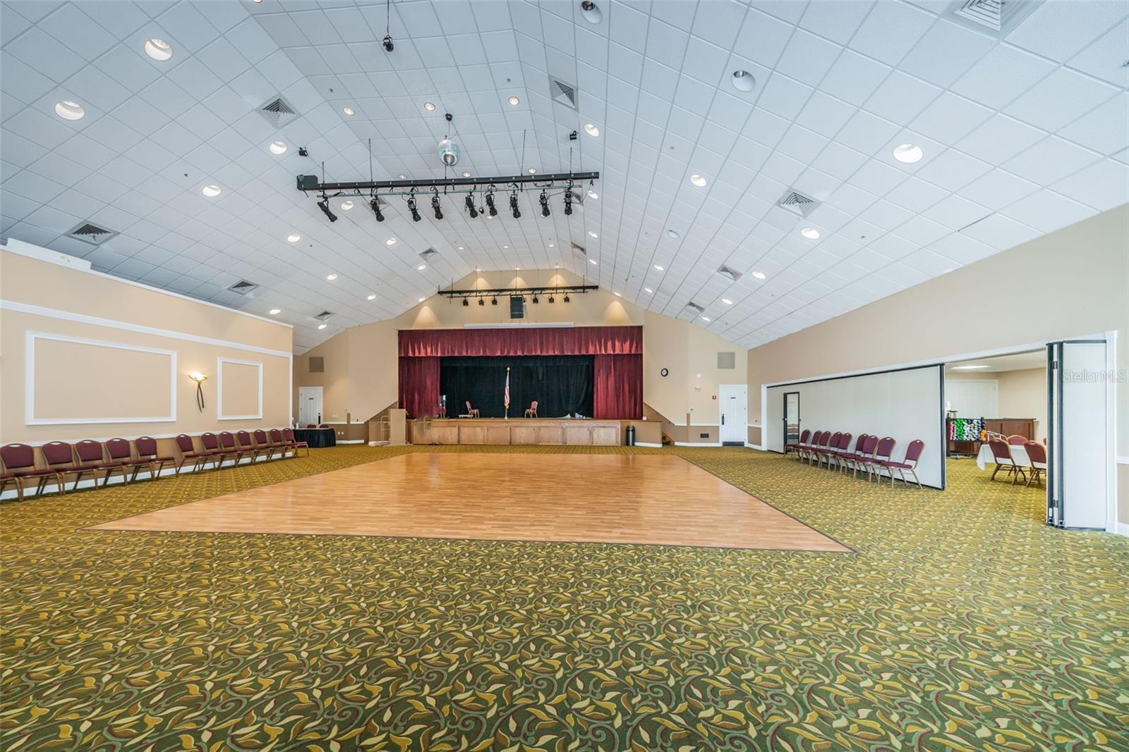 HERITAGE SPGS VILLAGE 13 - Residential