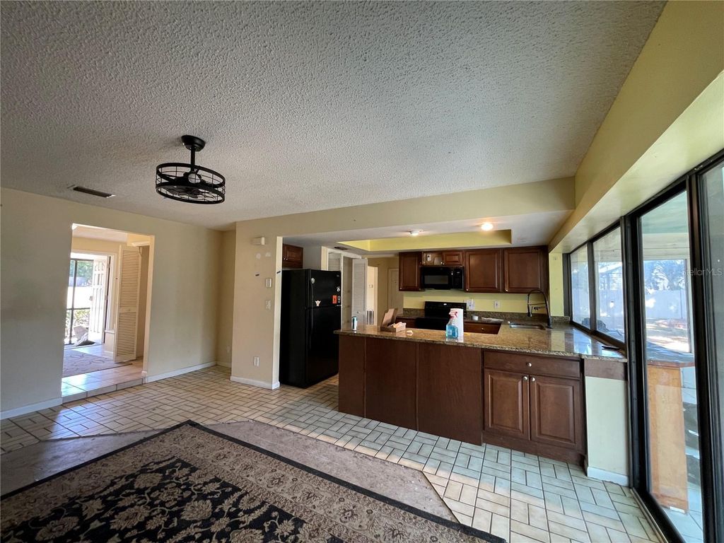 Photo of 2204 Cherokee Trail, Valrico, FL 33594 (MLS # O6356741)