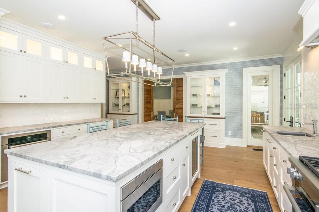 HYDE PARK WEST - Residential