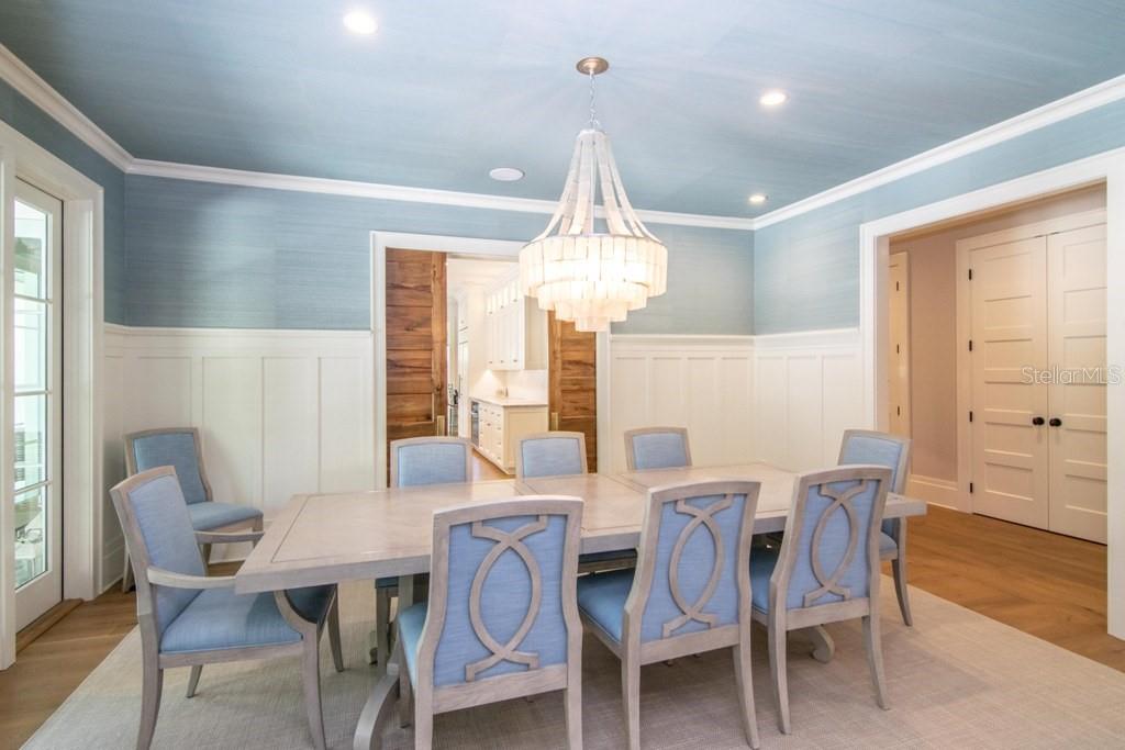 HYDE PARK WEST - Residential