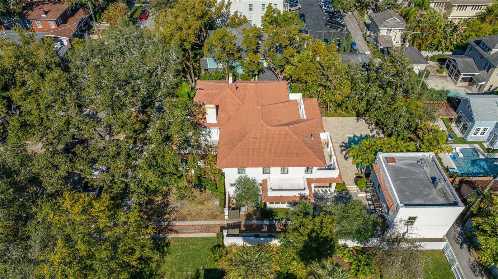 HYDE PARK WEST - Residential