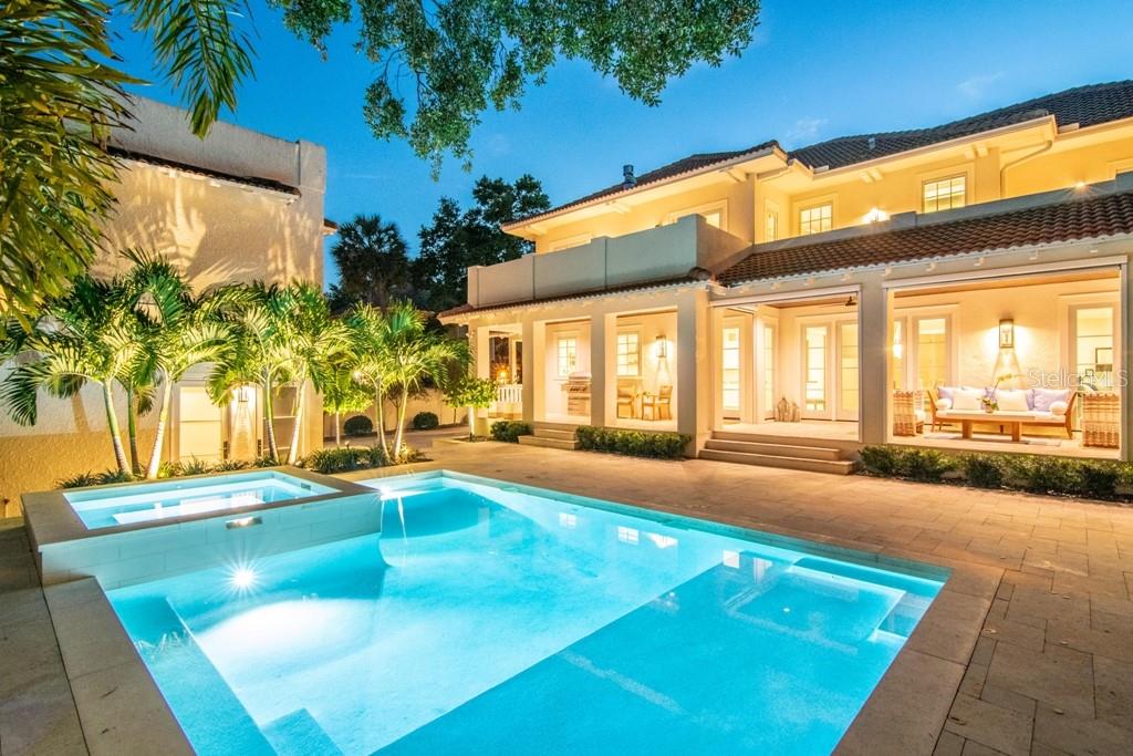 HYDE PARK WEST - Residential