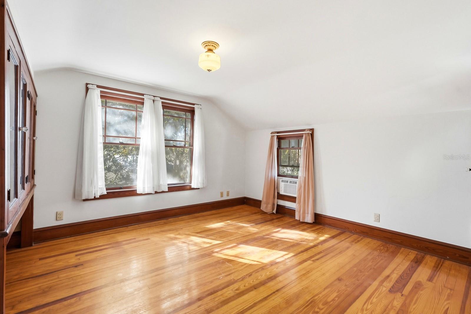 PORTONA - Residential