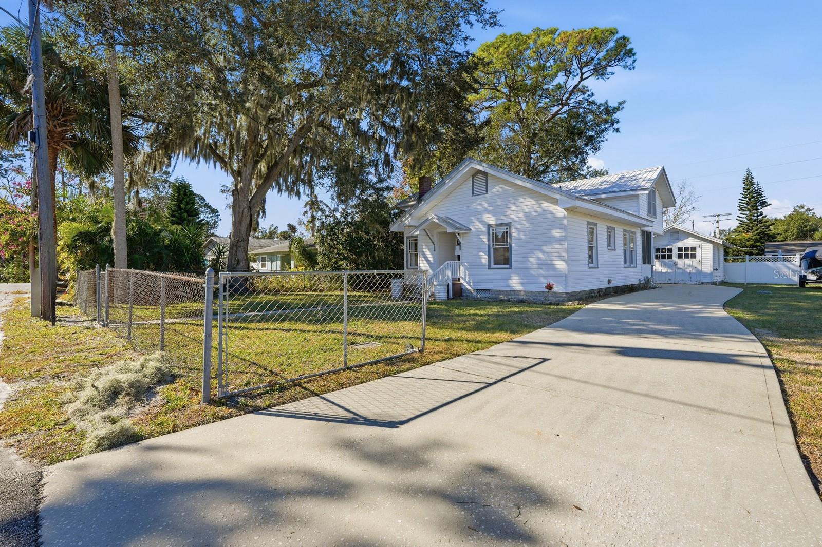 PORTONA - Residential