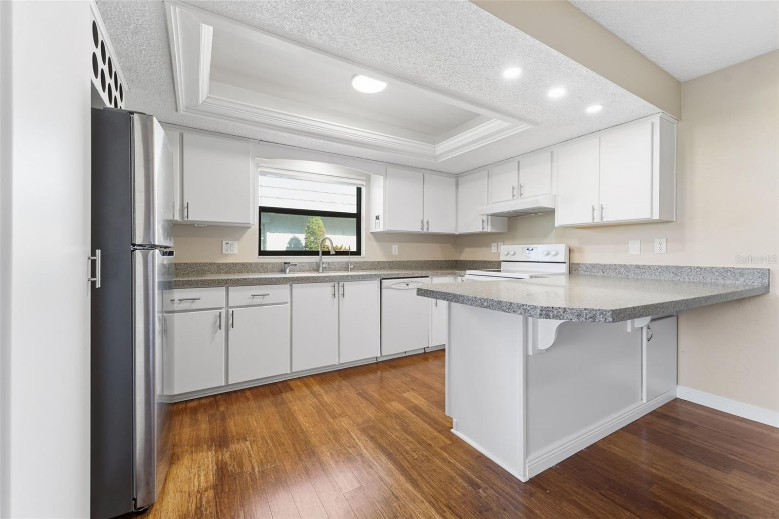 CLEARWATER COVE - Residential