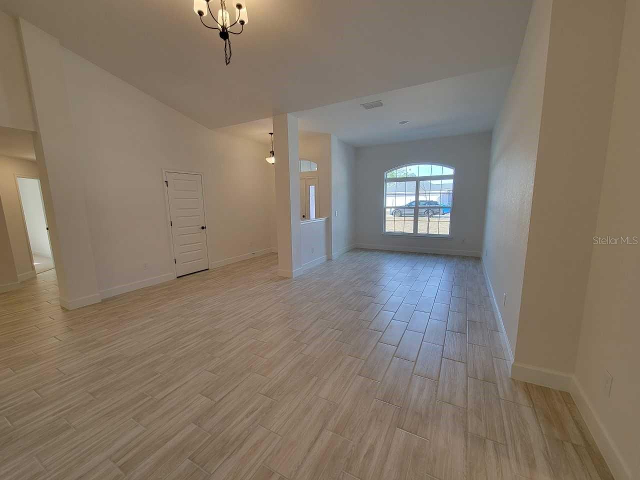 OCALA WATERWAY ESTATES - Residential